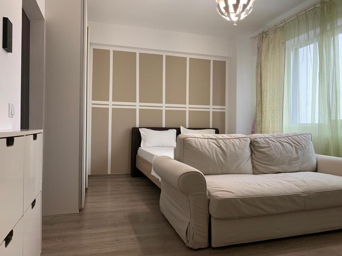 Lazar Towers Studios & Apartments Near Palas Iasi Bagian luar foto
