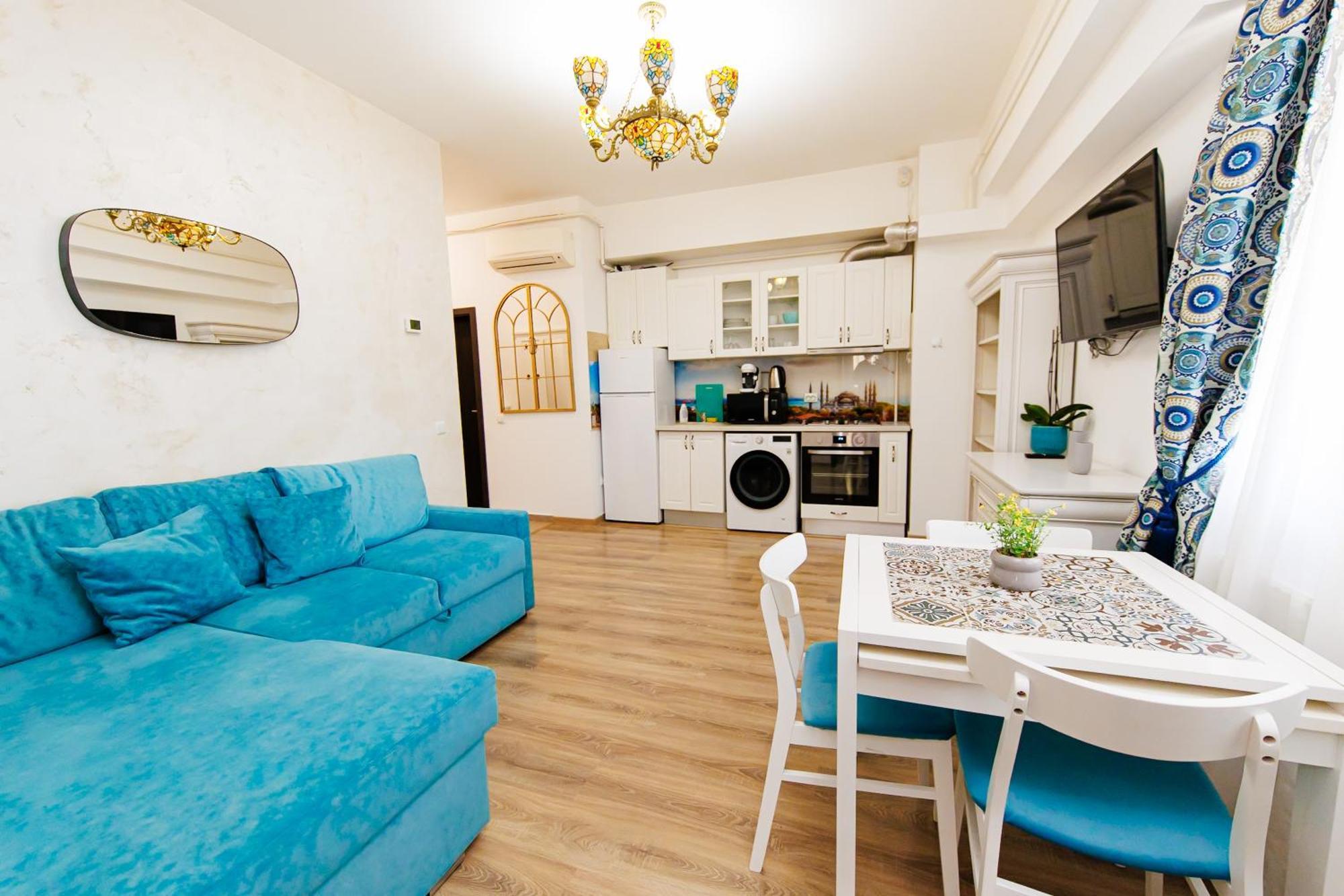 Lazar Towers Studios & Apartments Near Palas Iasi Bagian luar foto
