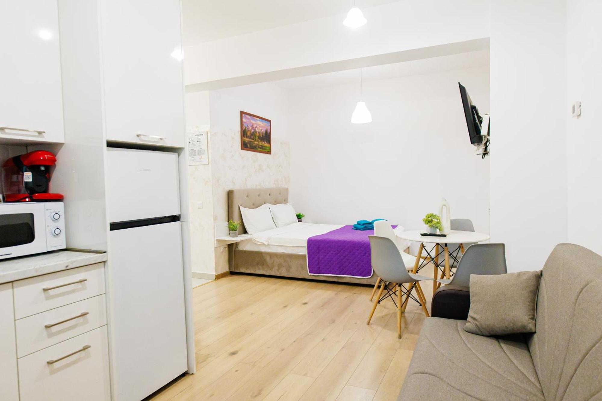 Lazar Towers Studios & Apartments Near Palas Iasi Bagian luar foto